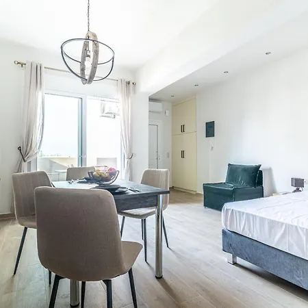 Elegant Suite 1 Near The Beach Gazi Exterior photo